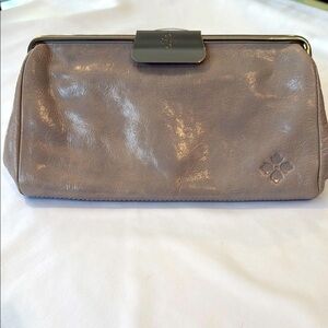 PATRICIA NASH Elegant Gray Leather Clutch